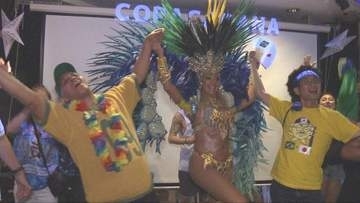神戸のブラジル料理店でＷ杯観戦イベント　両国のサポーターから熱い声援
