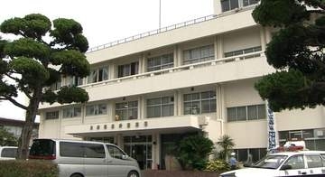 国道を横断していた歩行者がはねられ死亡　車を運転していた男を逮捕