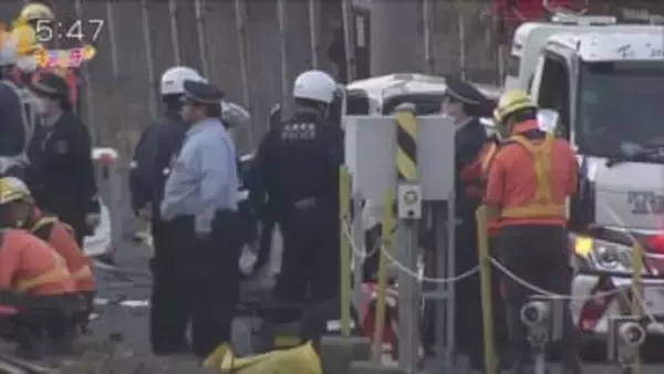 ＪＲ東加古川－加古川間の踏切で電車と車が接触　現在は運転再開