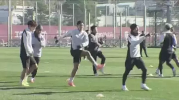 ヴィッセル神戸が今季初練習　新監督スキッベ体制で王座奪還へ