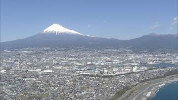 わずか10年で渋谷区規模の人口が“消失”　減少幅は全国ワースト2位　国勢調査の速報値に衝撃　46年ぶりに350万人を下回る　人口減に歯止めどころか拍車　減少率が急激に悪化　初めてすべての市町で人口減少