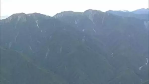 椹島ロッジ北方の登山道で男性滑落　大井川の河原まで滑り落ちたか　頭から出血し意識もうろう　山岳遭難救助隊が出動準備