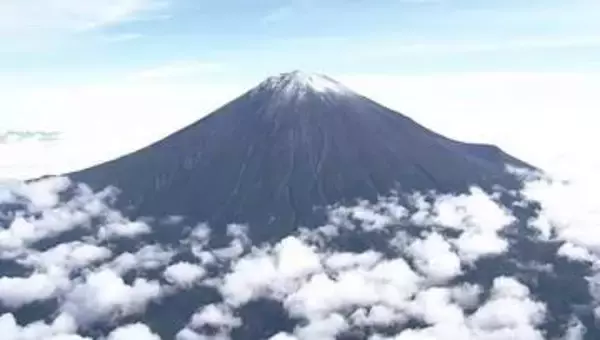 開山前の富士山で救助要請「両足を攣ってしまった…」　小富士方面へ向かっていたところ道に迷い119番通報　ケガなく病院への搬送もなし