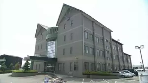 15歳の弟を刃物で刺そうと…17歳の少女を殺人未遂容疑で現行犯逮捕　静岡・函南町