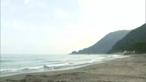 海開き前の海水浴場で水難事故　男性は埼玉県の73歳と判明　7月25日開場予定でライフセーバー不在　知人と2人で伊豆南部を訪れて海辺へ