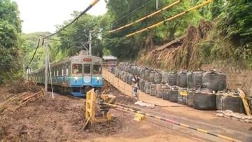 台風で土砂流入　伊豆急行が全線で運転再開　3日の被災から24時間態勢で復旧作業「強い支援で成し得た」