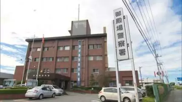 交通トラブルからひき逃げか　地方公務員の63歳の男逮捕　車にはねられた男性は軽傷　一部始終を見ていた男性の妻が通報