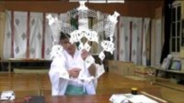 南三陸町の神社で正月飾りの「きりこ」制作が最盛期