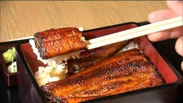 「たまにはぜいたく」土用の丑の日　ウナギ店にぎわう