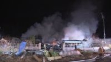 「住宅が燃えている」国道4号沿いで住宅火災　宮城・富谷市