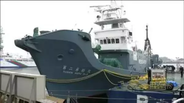 クジラ調査船が宮城・塩釜市の港から北太平洋へ向け出港　調査は2026年で17回目となる