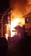 「炎が燃え上がっている」住宅が焼ける火事　現在消火活動中　宮城・名取市