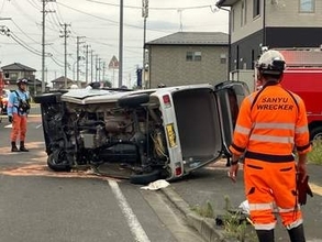 【速報】大型トラックと軽乗用車が衝突して高齢男性が重体　仙台・若林区荒浜