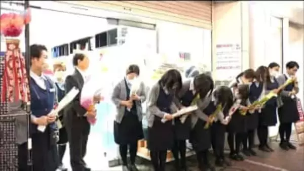 77年の歴史に幕　七夕飾りでも有名な仙台市中心部の老舗「文具のキクチ」が閉店　別れ惜しむ人が集まる