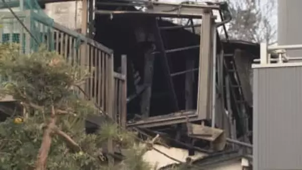 住宅全焼　焼け跡から１人の遺体／埼玉県川口市