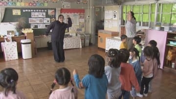 加須市 幼稚園で英語のレッスン/埼玉県