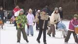 「天然氷のスケートリンク「上サ・スケート場」／埼玉県」の画像1