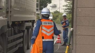 東北道　浦和料金所　違反車両の取締り／埼玉県