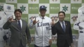 横田蒼和選手　埼玉西武入団決定を東松山市長に報告／埼玉県