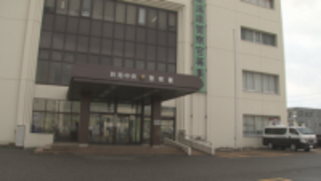 “新潟バイパス”で普通乗用車がガードレールに衝突する事故　運転していた非番の警察官が死亡《新潟》