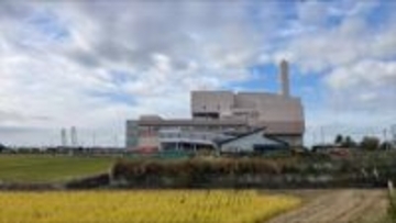 【速報】ベルトコンベアで運ばれたごみから出火か　ごみ処理施設で火災　ごみの受け入れを一時停止《新潟・三条》