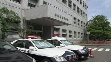 飲食店で男性にシャンパン冷やす容器を投げつける　さらに顔や頭を殴打し足で蹴ってケガさせる　傷害の疑いで無職の47歳男を逮捕《新潟》
