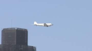 “超低空”で県内を飛行…目的は？　高度150メートルのプロペラ機《新潟》