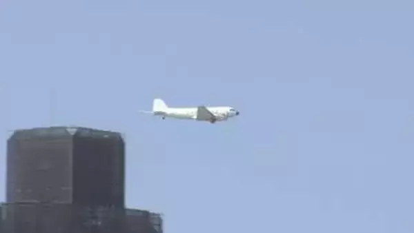 “超低空”で県内を飛行…目的は？　高度150メートルのプロペラ機《新潟》