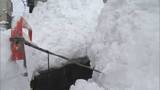 「【続報】除雪中に水路に流され男性2人死亡　詰まった雪を流そうとしたか《新潟》」の画像1