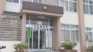 車同士が衝突する事故で容疑浮上　酒気帯び運転の疑いで十日町市に住む自称・建設業の男（64）を現行犯逮捕