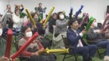 【快挙】「デフリンピック」女子バレーが2大会ぶり金メダル　県内の高校に通う2人が勝利に貢献 《新潟》