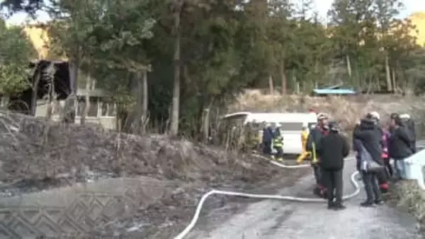 小屋を全焼する火事　小屋の近くから1人の遺体発見《新潟》