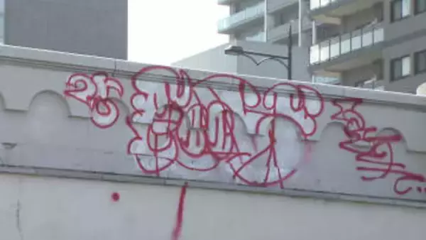 【注目された記事2025】落書きの代償　国の重要文化財“萬代橋”に落書き　逮捕された男は修繕費を請求されて…｟新潟》