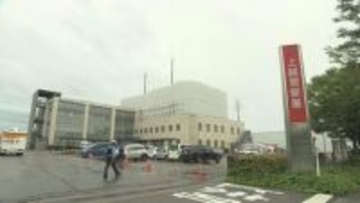 交差点での右折の際　横断歩道を渡っていた女性と衝突　乗用車を運転していた無職の72歳男を過失運転致傷の疑いで現行犯逮捕《新潟》