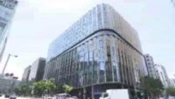 JR博多駅前「西日本シティビル」開業日は7月21日に決定　銀行窓口は平日午後8時まで営業　最大約400席のホールも　福岡