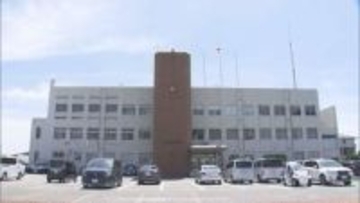 山口・下関市　長府駅前の交差点で軽自動車と歩行者の高齢男性が衝突「負傷者がいる」男性運転手が110番通報　高齢男性は意識不明の重体