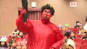 節分を前に…豆まきしながら園児たちが防災について学ぶ　鬼と一緒にクイズに挑戦して退治　福岡・北九州市