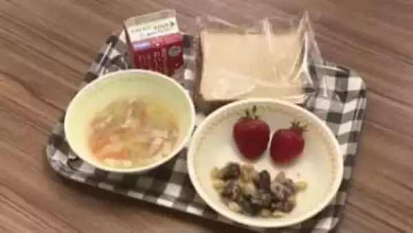 小学校の給食に『博多あまおう』　「名前通りおいしいし甘い」おかわり巡るじゃんけん大会も　“地産地消で農業に理解を”　福岡市