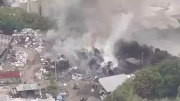「金属とプラスチックが燃えている」　産業廃棄物処理会社で火事　ケーブル焼却の火が燃え移ったか　福岡・岡垣町