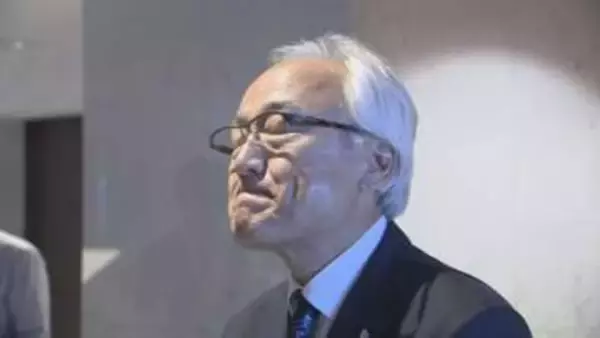 蔵内議長｢君は並のトカゲじゃないよ。進化しない大トカゲだ｣ 中尾副議長の辞職を受理 県議会“金銭授受”疑惑 【福岡発】