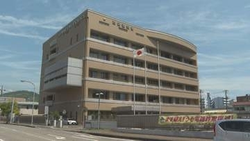現金約2億2000万円や金塊をだまし取られる　「投資の先生が勧める銘柄を売買すれば…」「振り込みだと銀行から取引を停止される」　SNS型投資詐欺　60代女性が被害　山口