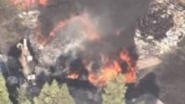 【速報】黒煙と炎が激しく上がる「ウレタンが燃え広がって裏山に」と通報　ごみを燃やしていて広がったか　消防が出動　福岡・岡垣町