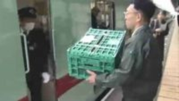 ブランドイチゴ「あまおう」が西鉄電車に乗って…沿線の産地からスーパーへ　新鮮なまま運んで販売する取り組み始まる　福岡