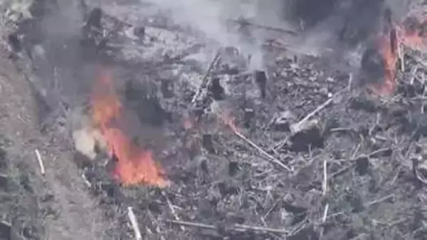久留米市の山火事で自主避難所を開設　ペット同伴可能　耳納スカイラインは一部で通行止め　現場では消火活動続く　福岡