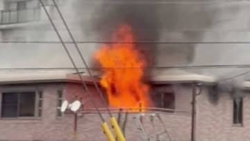 粕屋町で住宅火災　焼け跡から性別不明の1遺体　住人女性（35）と連絡取れず　福岡