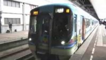 西鉄の有料座席列車「Nライナー」18日から期間限定で半額の200円に　林田社長「ぜひ1度乗ってみて」平日夜に1便運転　福岡