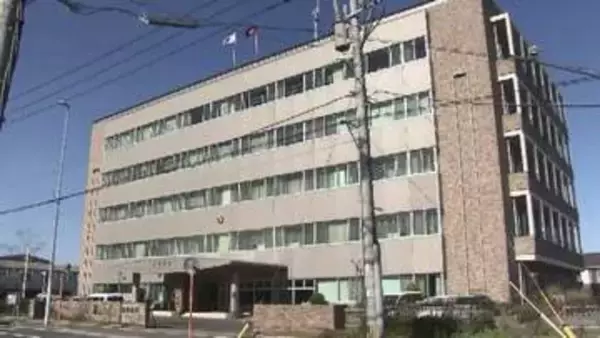 「人が川に浮いている」と通報　高齢とみられる男性が救助されるも死亡　所持品なく身元確認を進める　福岡市の室見川