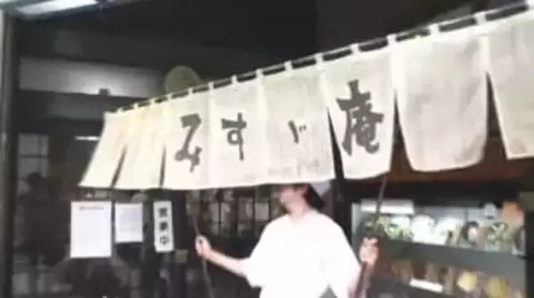 「唯一無二の味」“カツカレーそば”にお別れ　都心の老舗そば店が73年の歴史に幕　最終日は約4時間で550食完売　福岡