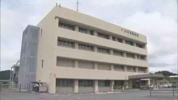 山口市でクマの目撃情報　県道の法面に体長1.5～2メートルのクマか　警察が目撃場所付近をパトロール