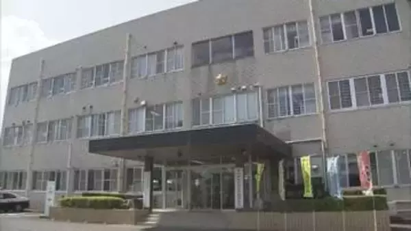 「倉庫から爆発音」目撃者から通報　倉庫と住宅計4棟を全焼　1棟は空き家との情報も　福岡・柳川市